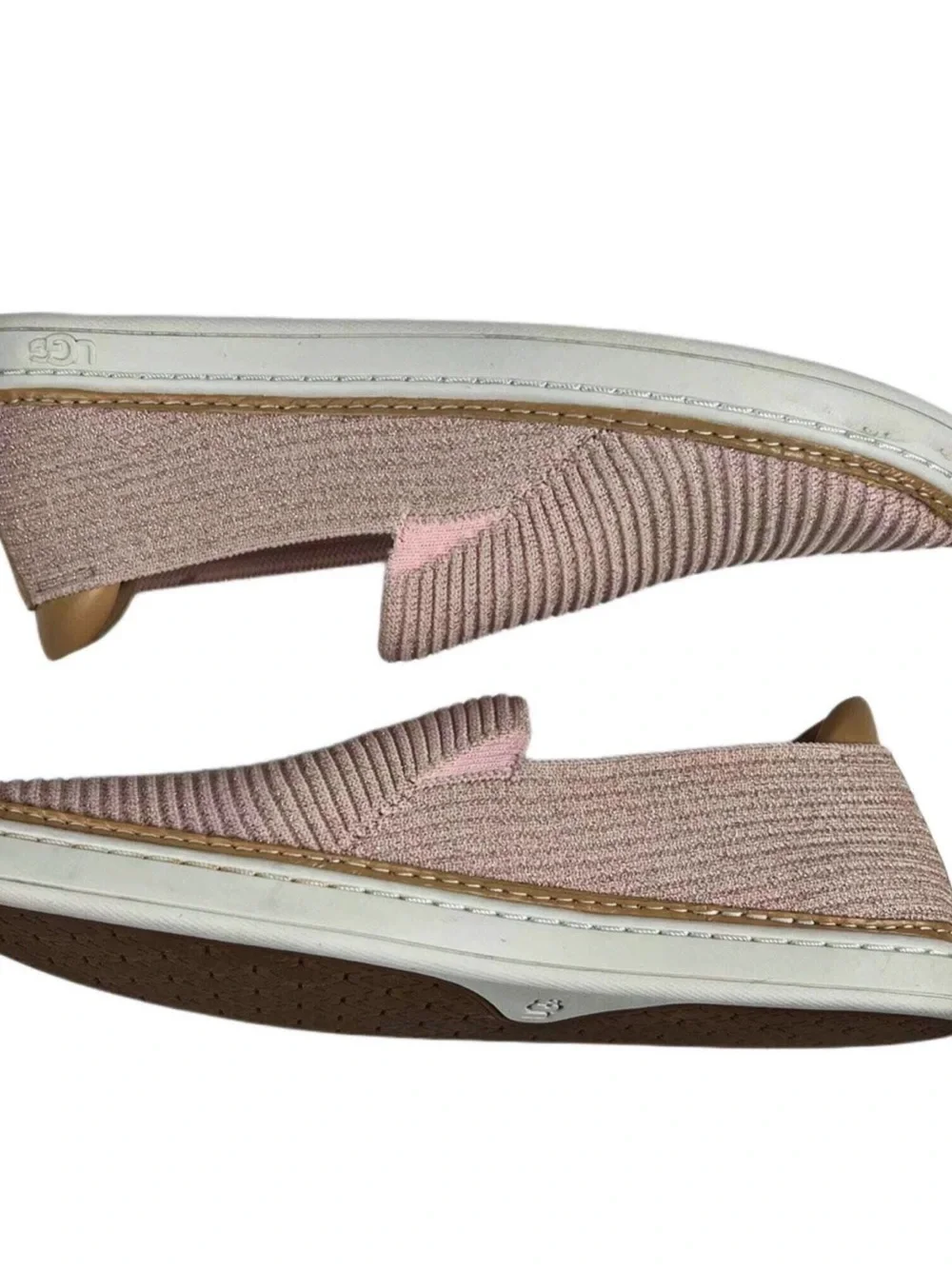 UGG Women’s Slip-On Blush Knit Loafer Sz 7